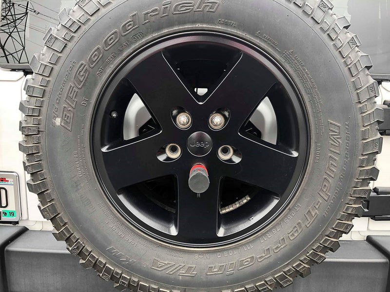 BOLT 7032301 Spare Tire and Wheel Lock Compatible with 2018+ JL - Image 4